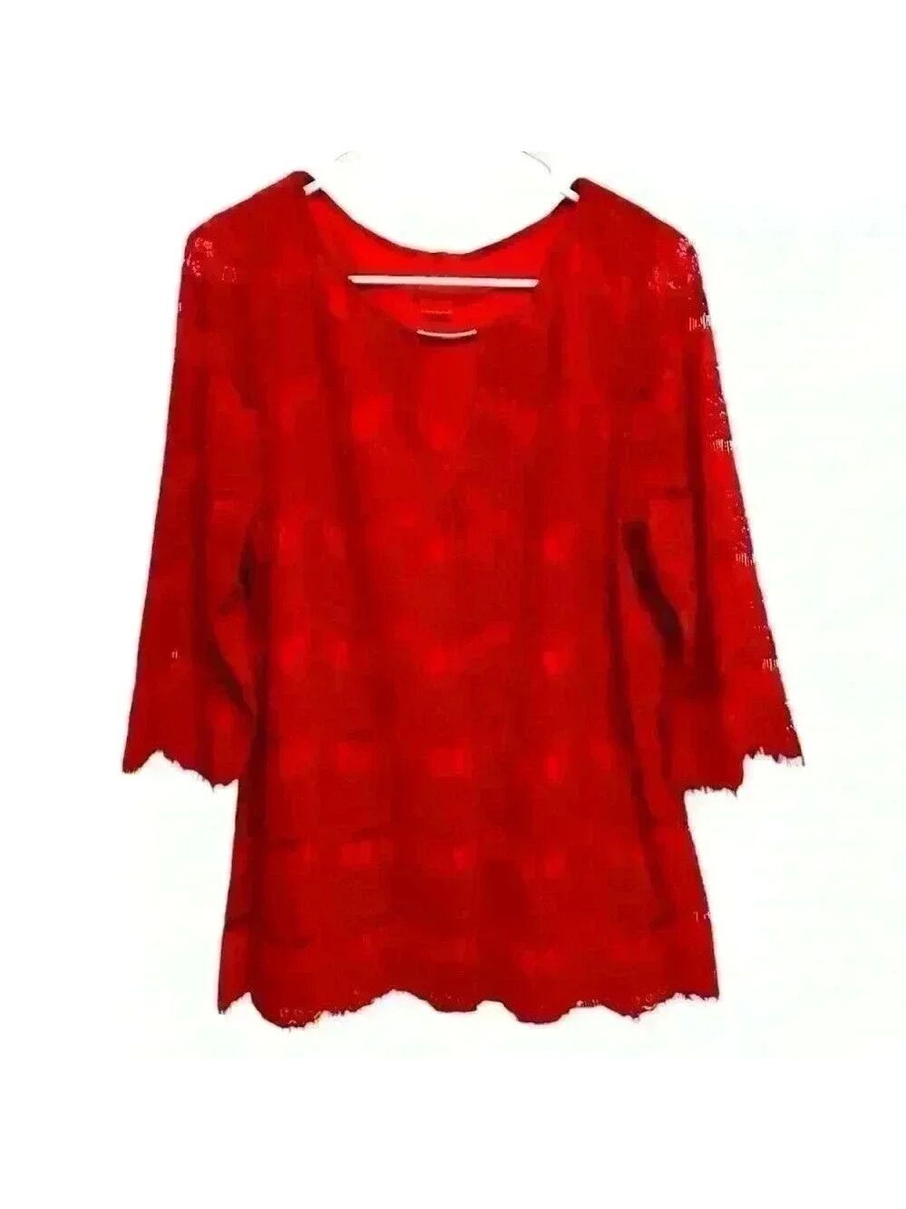 V Cristina Red Lace Tunic. Pre Owned in Very Good Condition. Women’s SZ Small